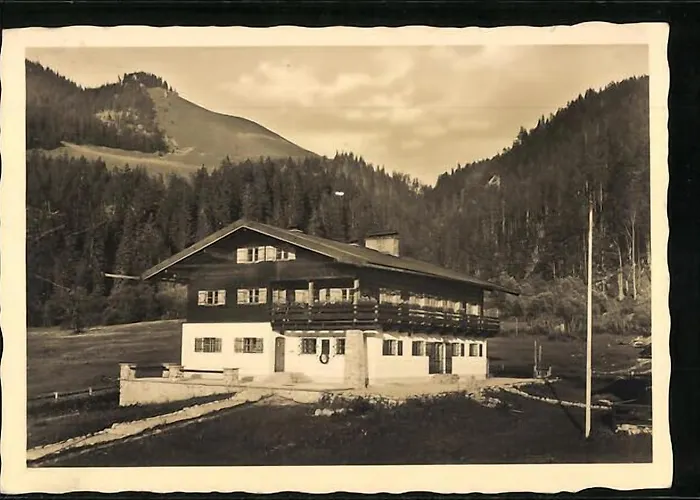 Gasthuis Berggasthof Willy Merkl Haus Spitzingsee