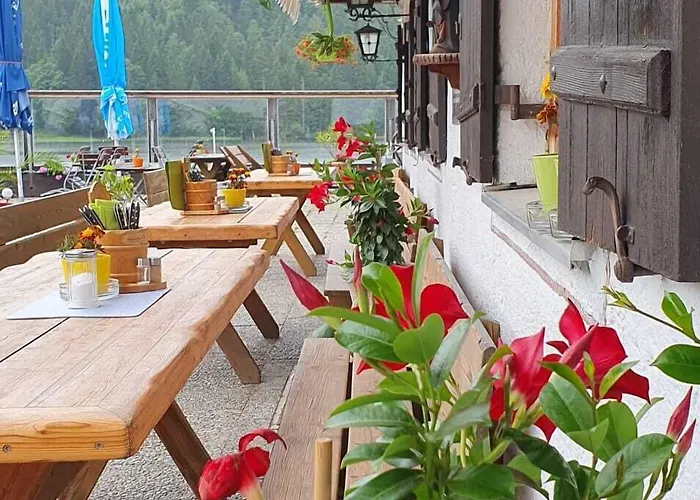 Gasthuis Berggasthof Willy Merkl Haus Spitzingsee