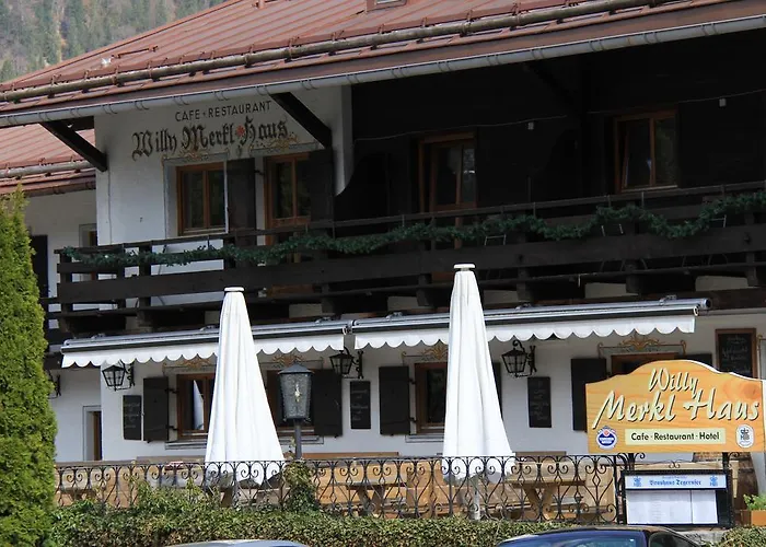 Gasthuis Berggasthof Willy Merkl Haus Spitzingsee