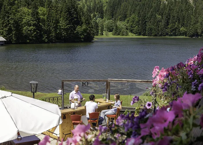 Gasthuis Berggasthof Willy Merkl Haus Spitzingsee