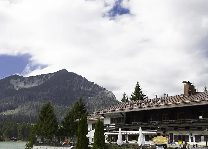 Berggasthof Willy Merkl Haus Spitzingsee